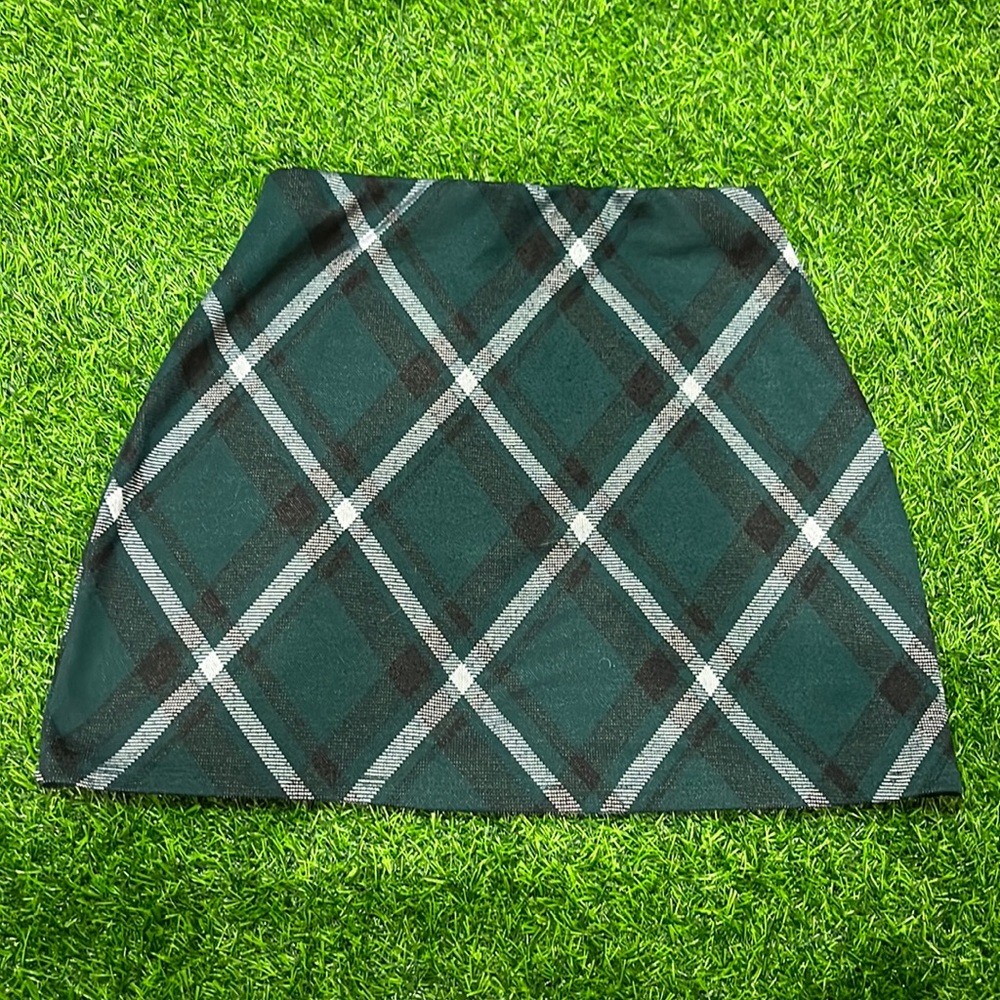 Green black and white plaid mini skirt
